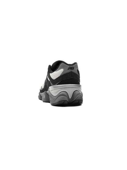Sneakers Basses New Balance 9060 enfant noir