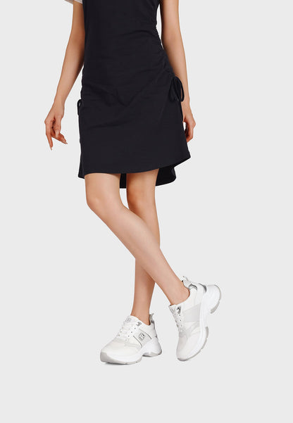 Baskets Femme Prune – détail de la matière