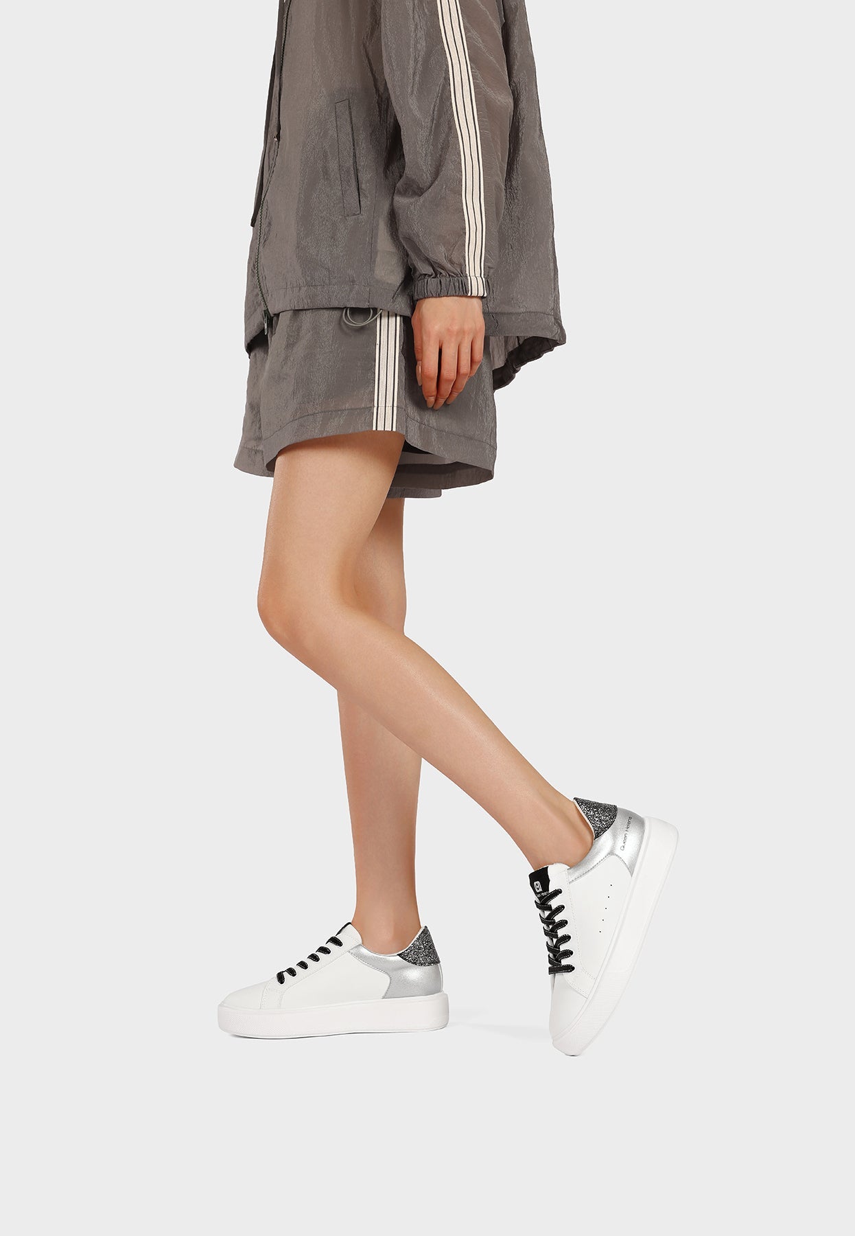Baskets Femme Victoire – détail de la matière