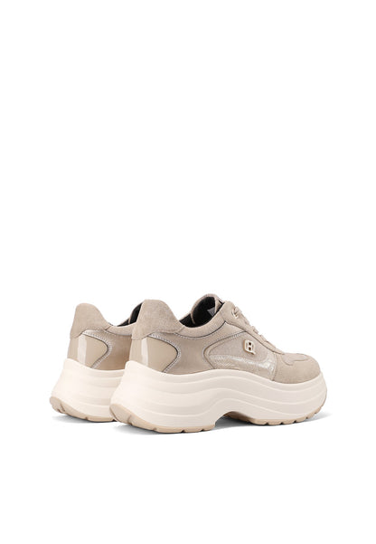 Baskets Femme Chloé – détail de la tige