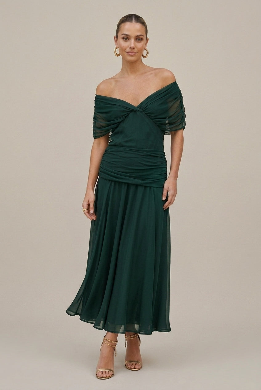 Robe Maxi Mousseline Femme – Épaules Dénudées Taille Froncée Coupe Fluide